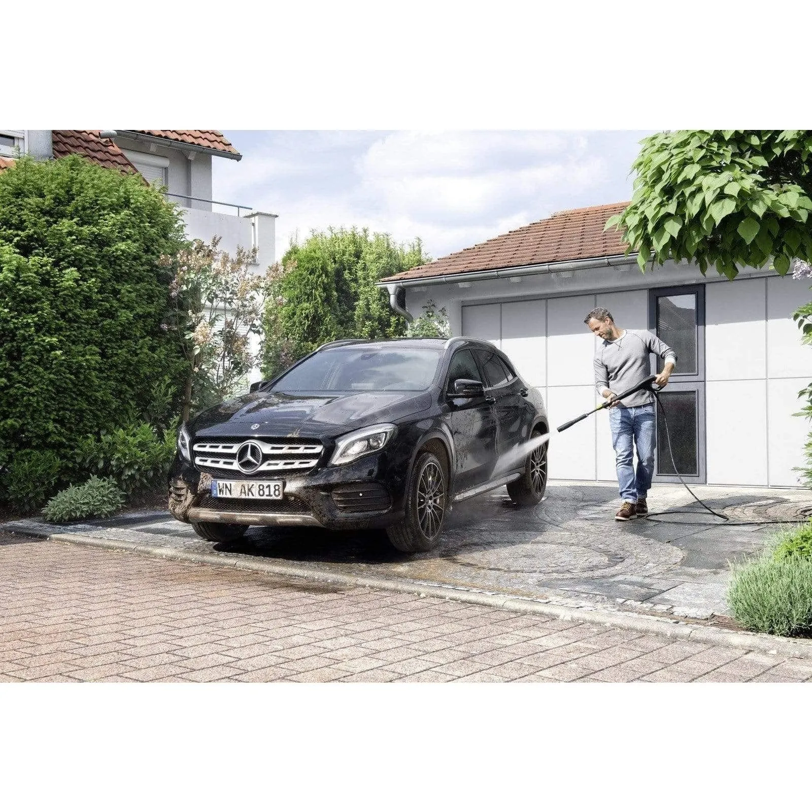 Karcher Electric K2 Compact High Pressure Washer 110 Bar
