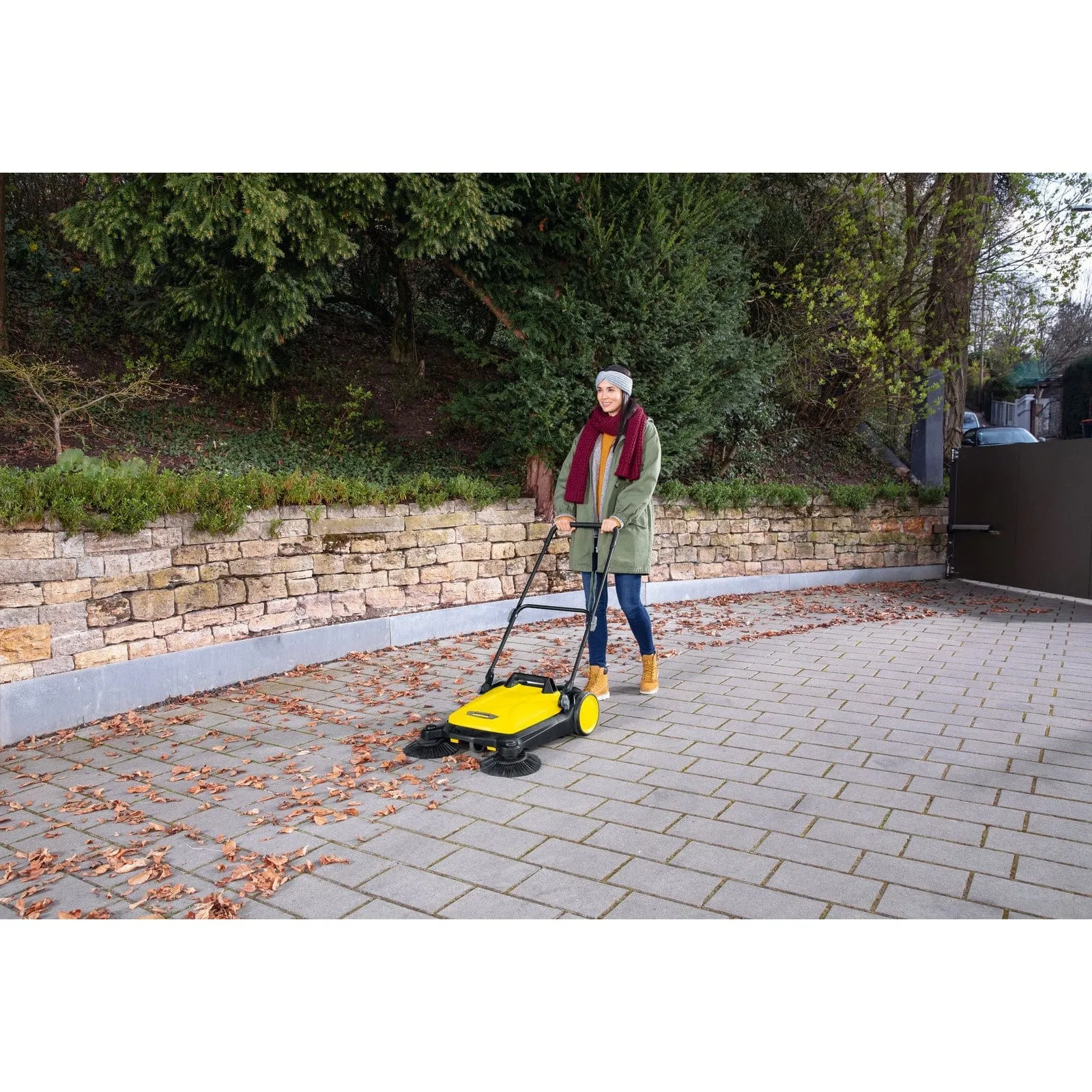 Karcher Manual Push Sweeper - S4 Twin