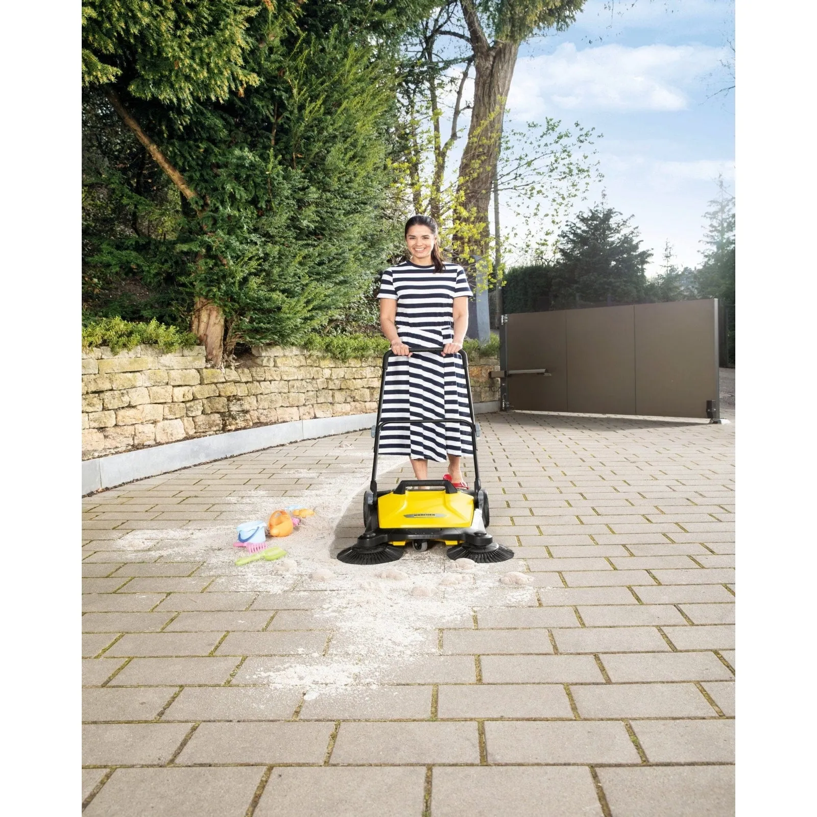 Karcher Manual Push Sweeper - S4 Twin