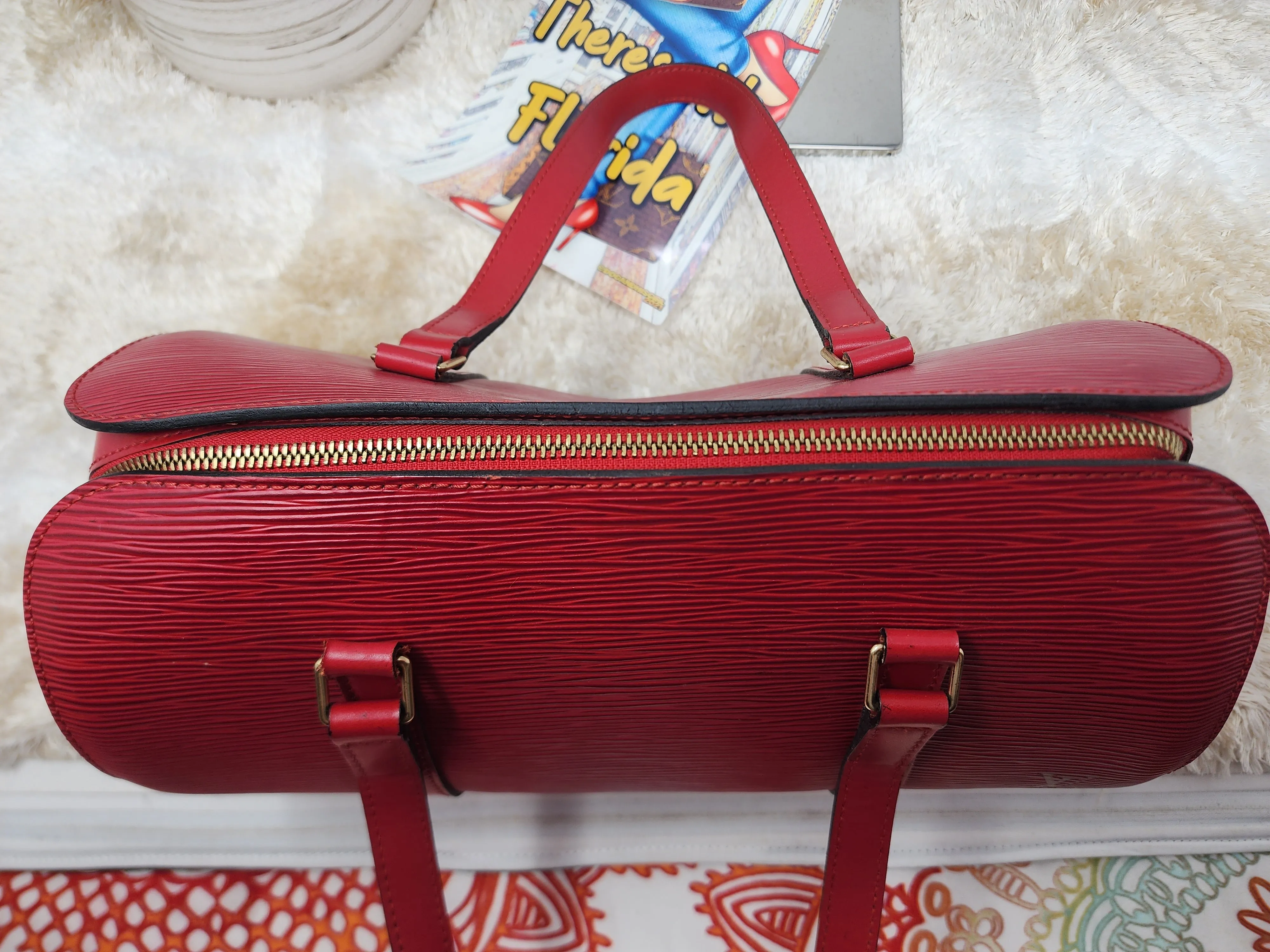 LOUIS VUITTON CASTILLAN RED EPI LEATHER SOUFFLOT BAG