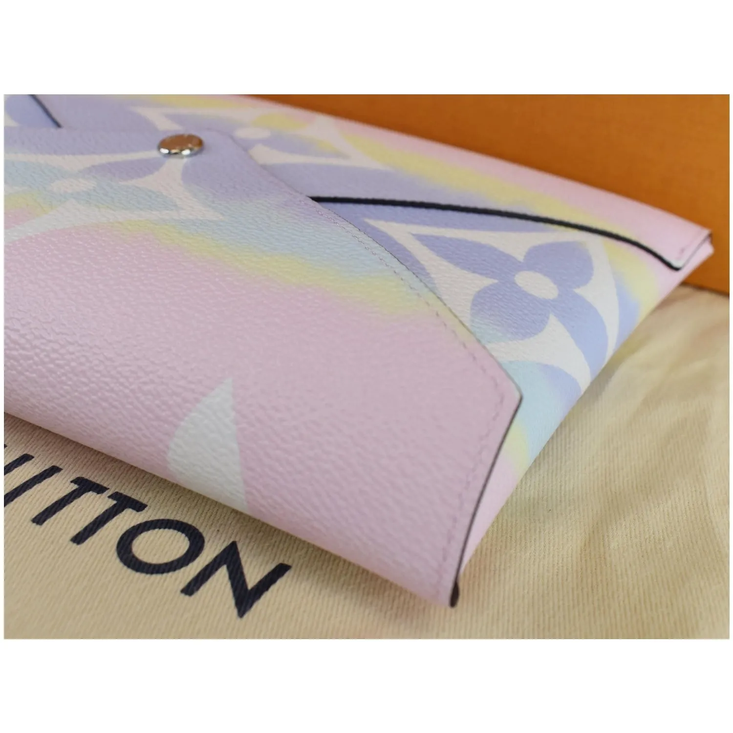 LOUIS VUITTON Kirigami Pochette Large Monogram Escale Clutch Pastel - Last Call