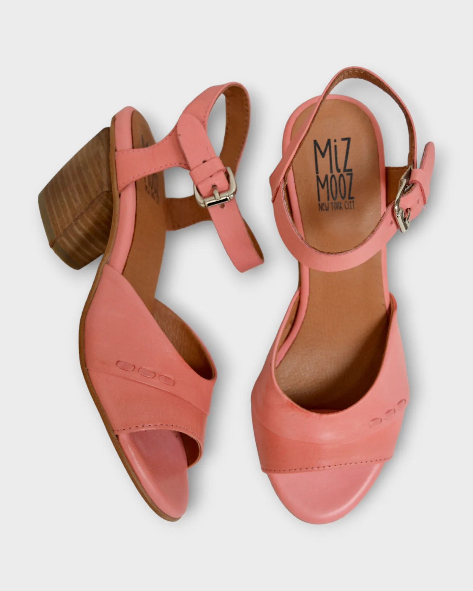 Miz Mooz Annika