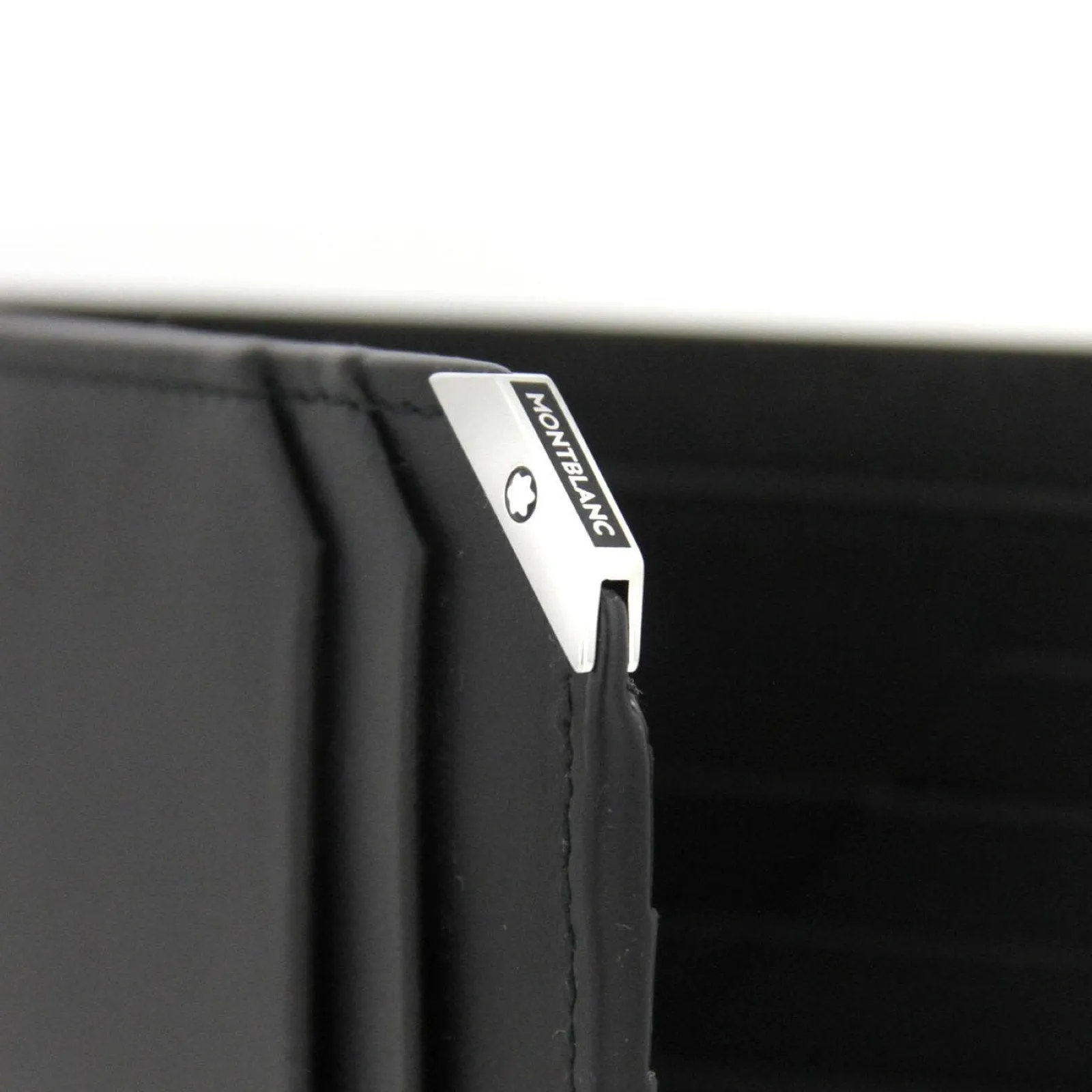 Montblanc Urban Spirit 8CC TECHNOLOGY SHIELD 114667 portfolio