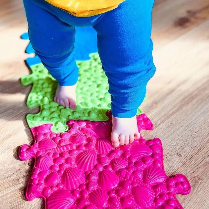 Muffik Rainbow Sensory Playmat Set
