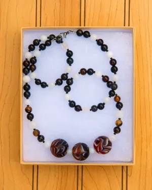 N#43 Eye Catching Classy Necklace