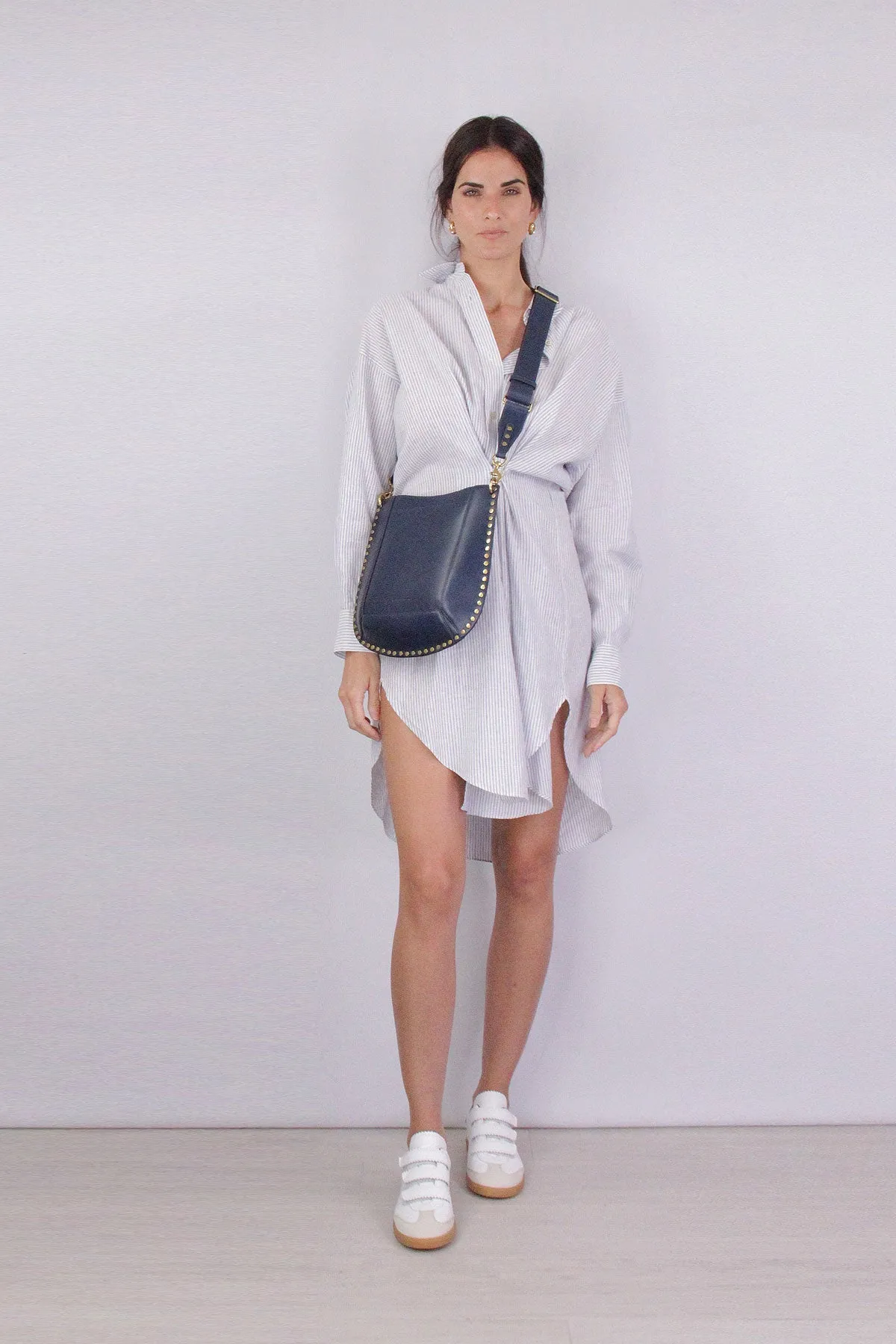 Oskan New Porte Epaule Handbag in Midnight