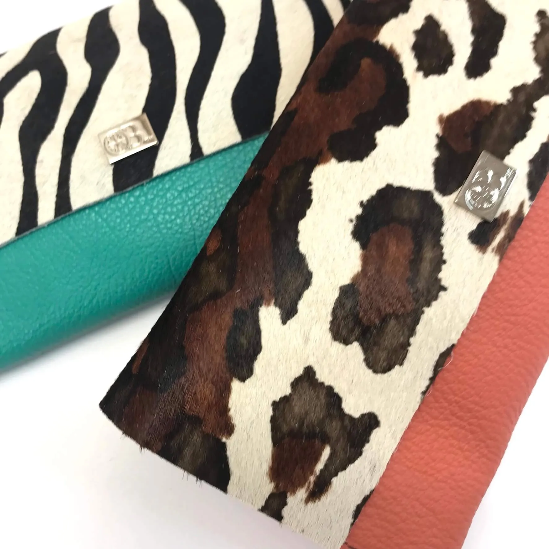 Owen Barry Small Vermont Leather Purse - Snow Leopard Shrimp