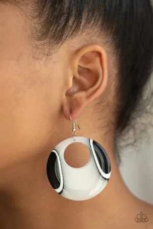 Paparazzi - HAUTE Topic -Black and White Earrings