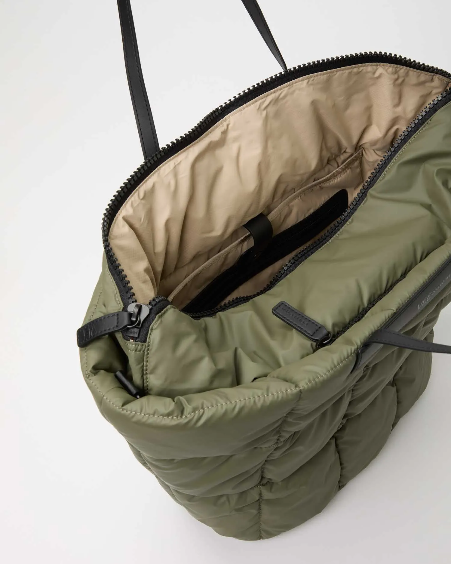 Porter Basque Moss