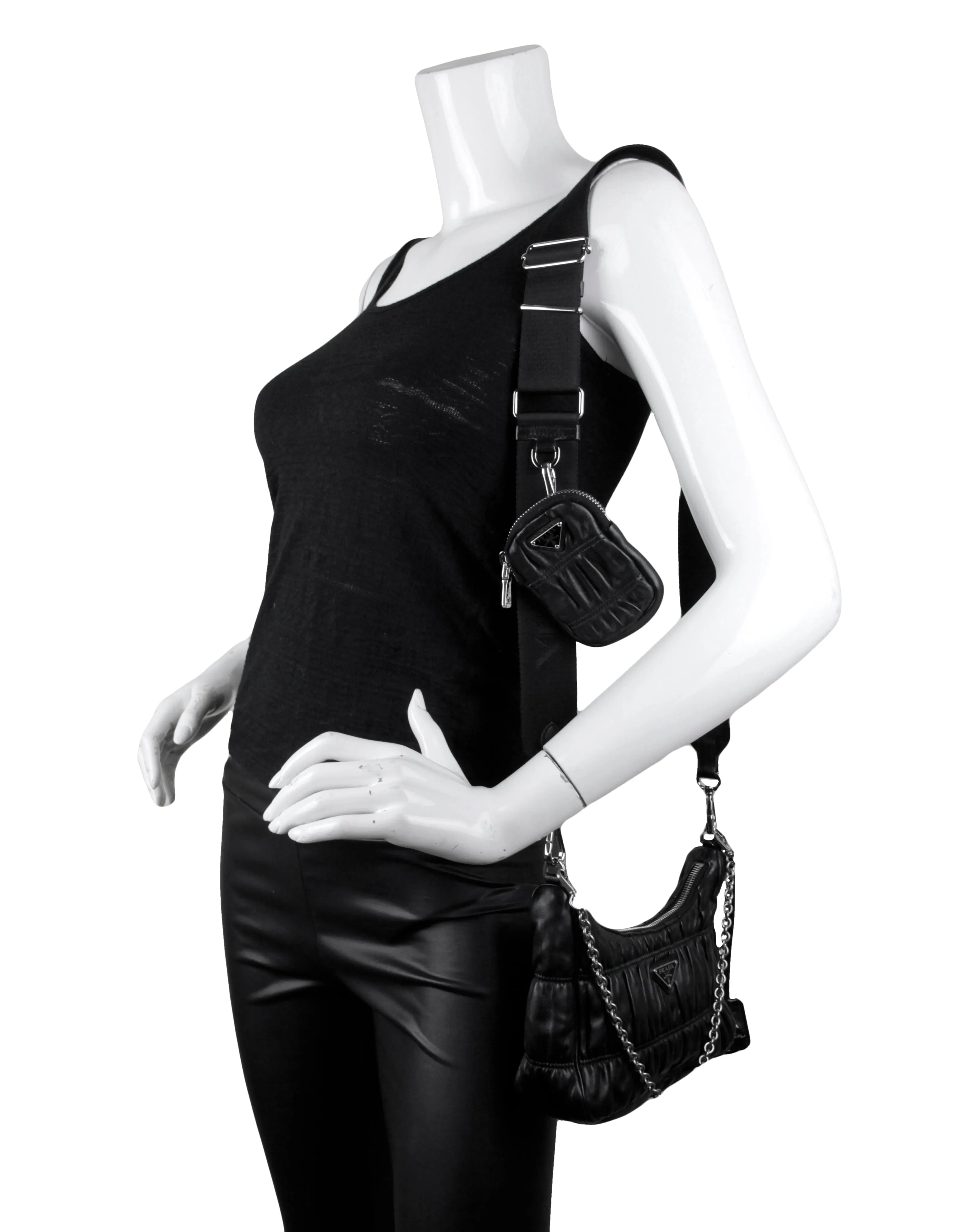 Prada Black Leather Re-Edition 2005 Nappa Gaufré Crossbody Bag