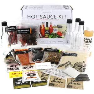 Premium Hot Sauce Kit, 5 Peppers, 4 Bottles, Makes up to 14 Gourmet Bottles (Premium Kit)