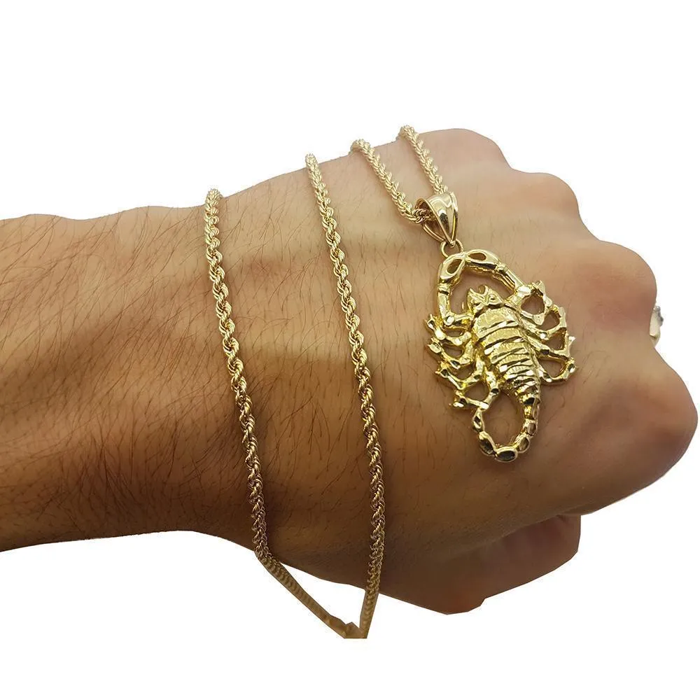 Rope Chain 2.5MM 10K With Scorpion en OR 10K MNG-118
