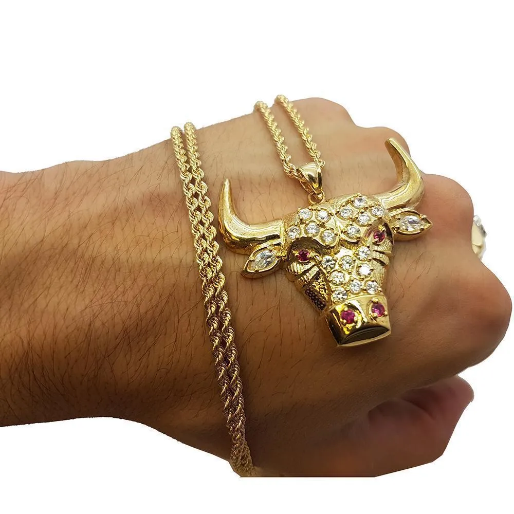 Rope Chain 2.5MM 10K With Tauraux en OR 10K MNG-122
