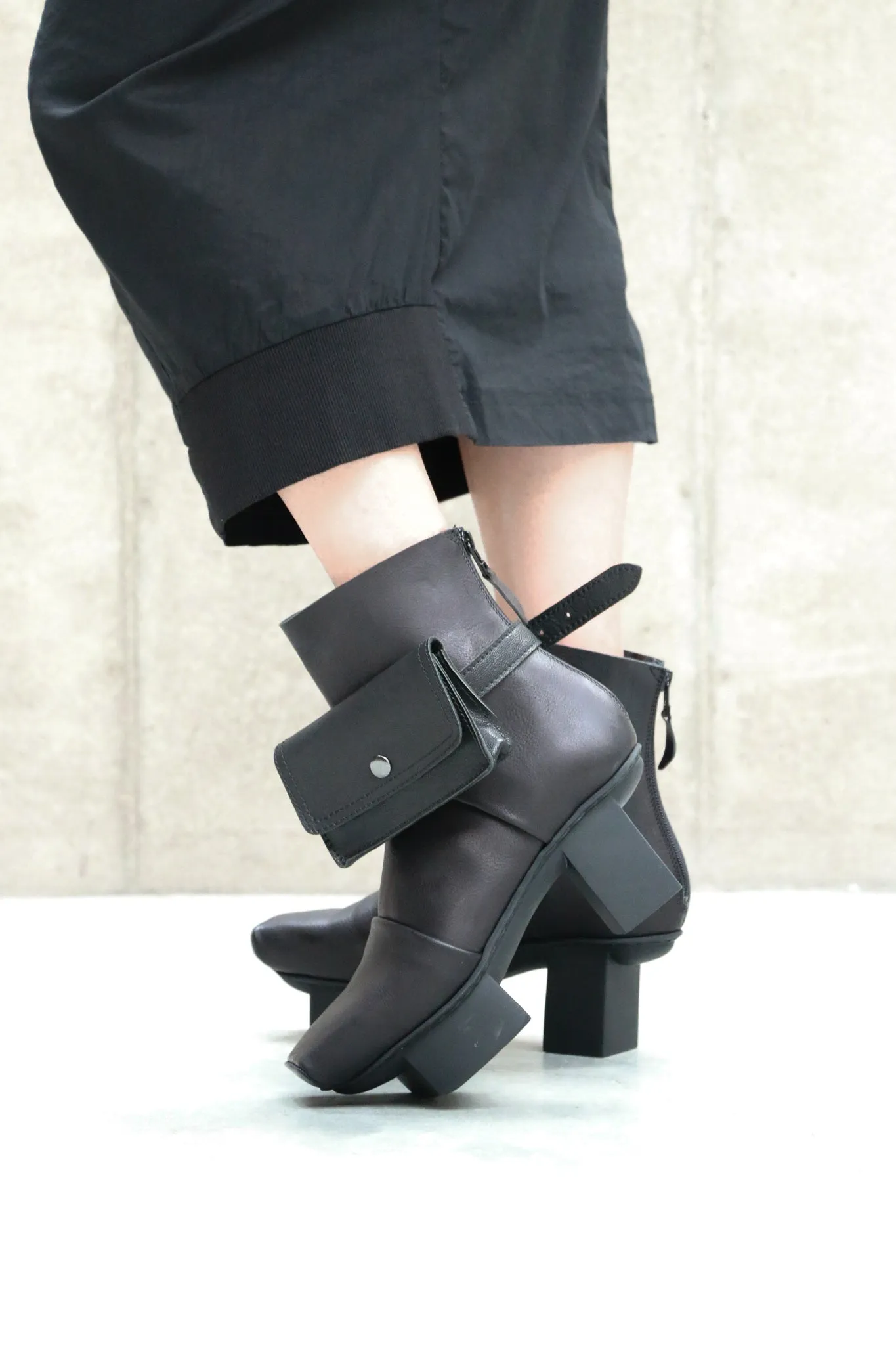 Rundholz Black Label Coin Bag