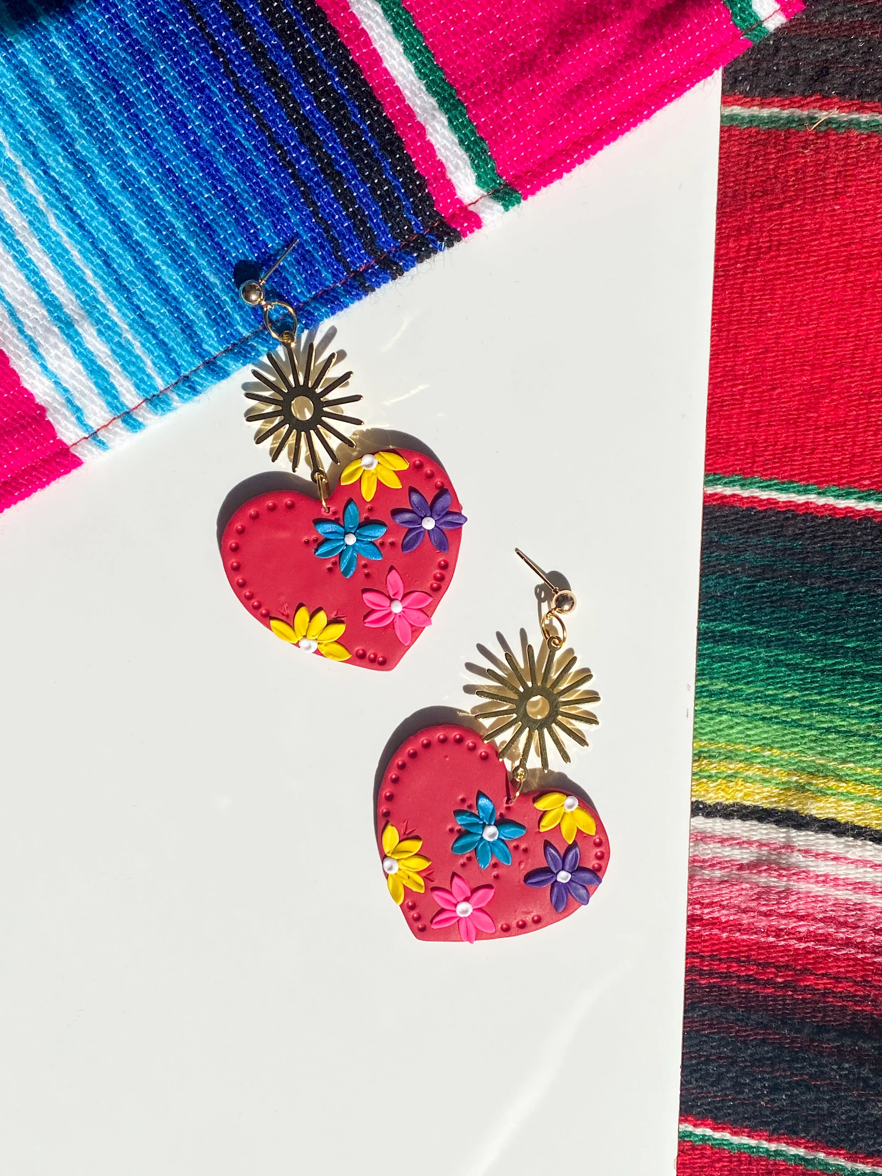 Sayulita in Red (gold post)