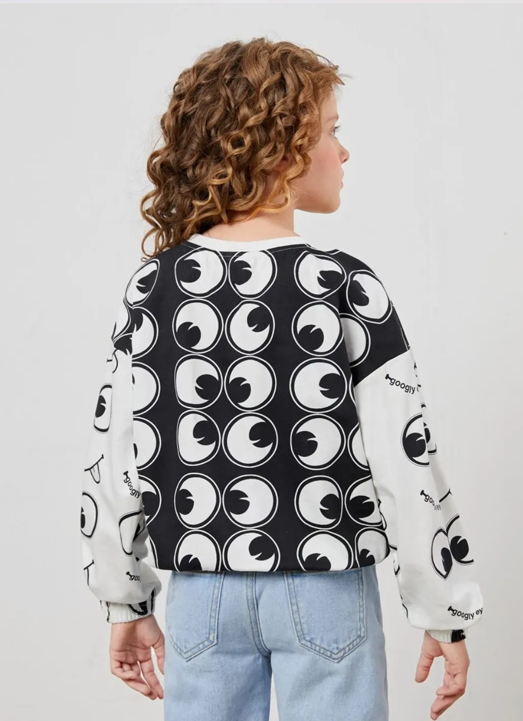 SHEIN X googly eye cry girls allover eyes pullover