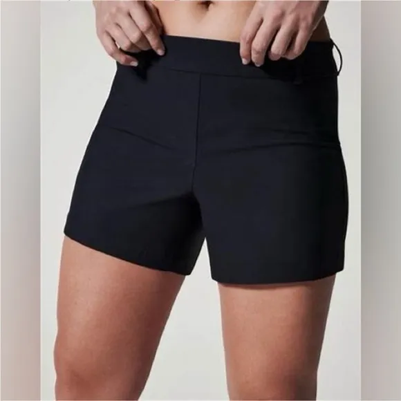 SPANX Sunshine Short 6 inch Very Black NWT Size 1X