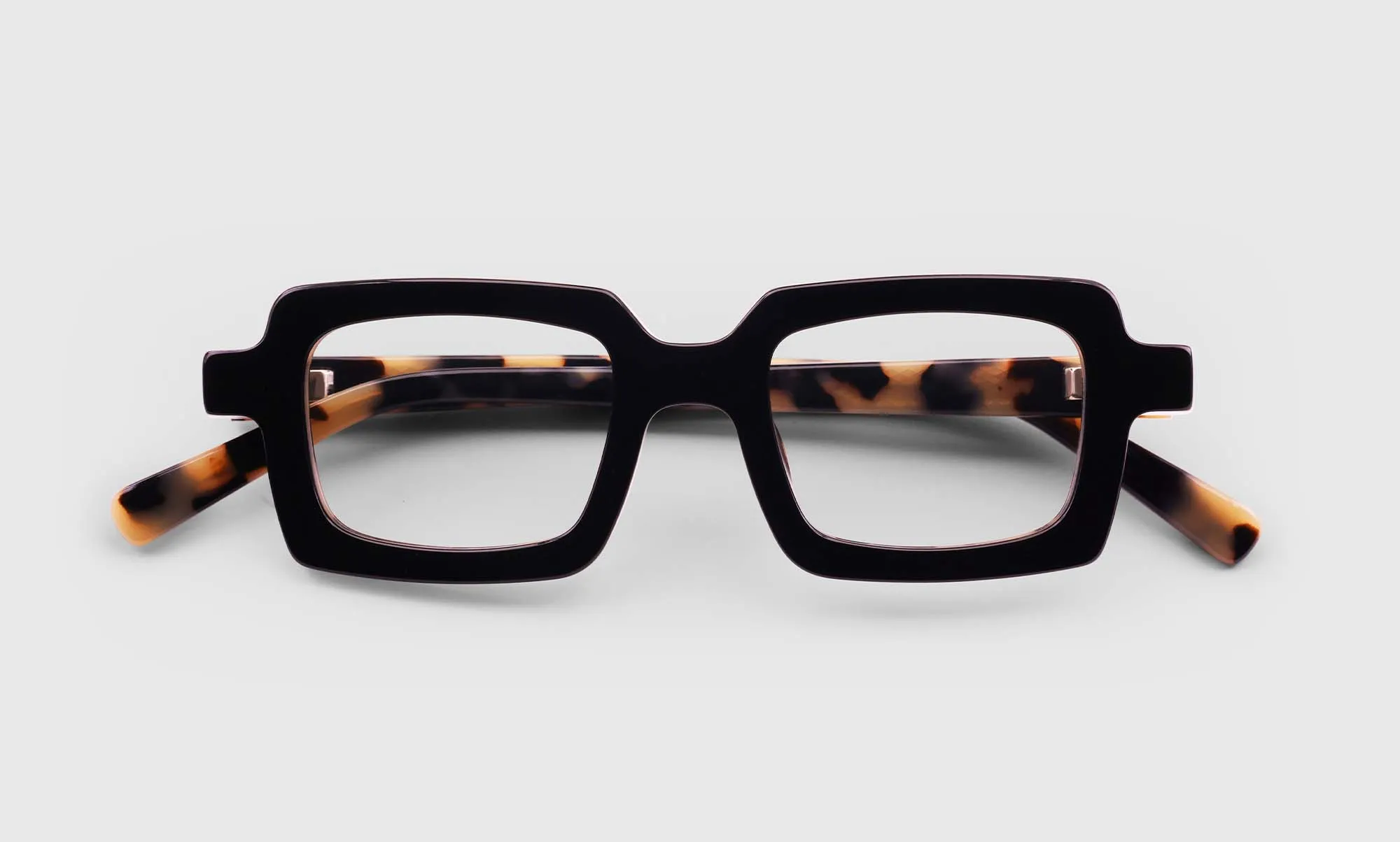 Square Root Color 00 - Black Front and Vanilla Tortoise Temples