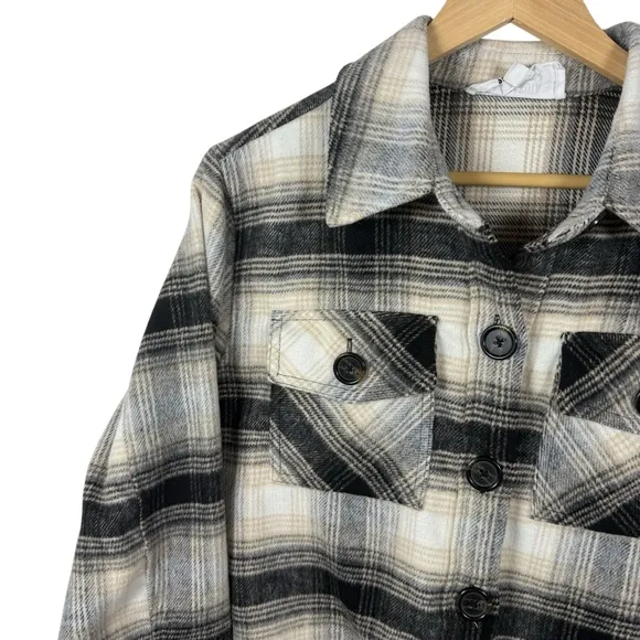 Steve Madden BB Dakota Women’s Boxy Plaid Shacket Ivory/Black Size M