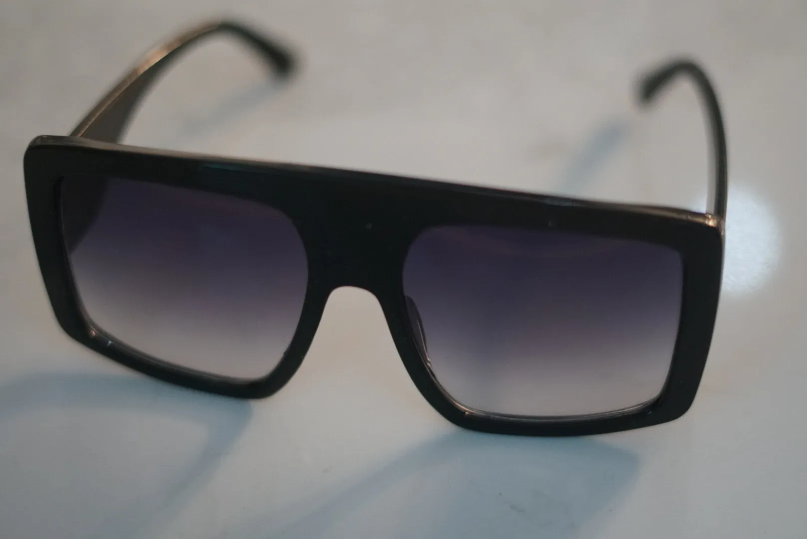 SUSTYLE STATEMENT SUNGLASSES D