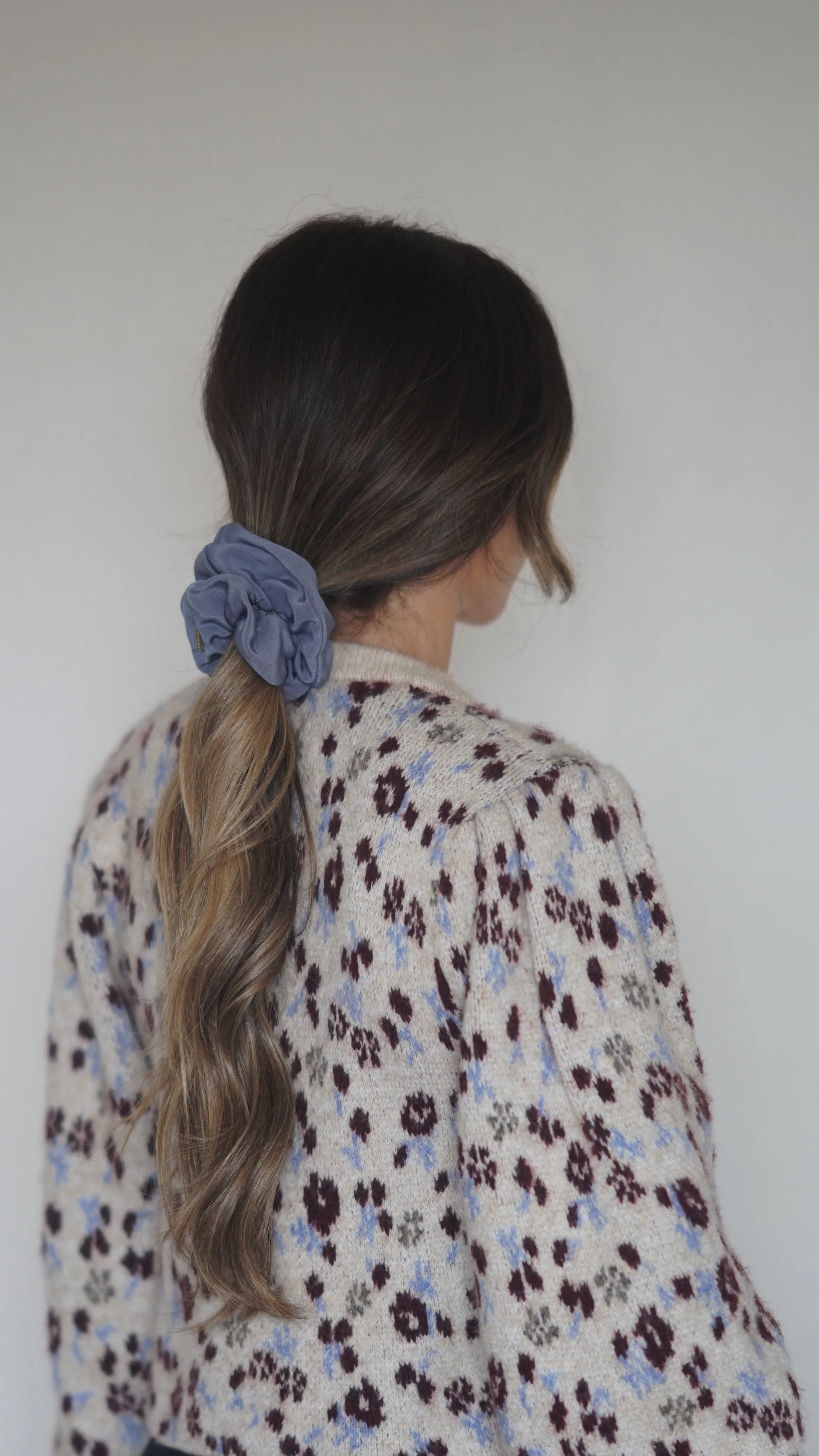 THE ALICE SCRUNCHIE SMALL - BLUEJAY