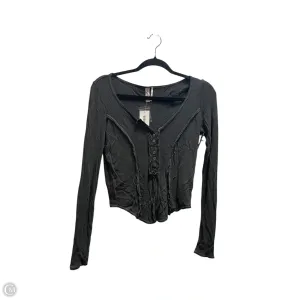 Top Long Sleeve By Urban Outfitters In Grey, Size: M
