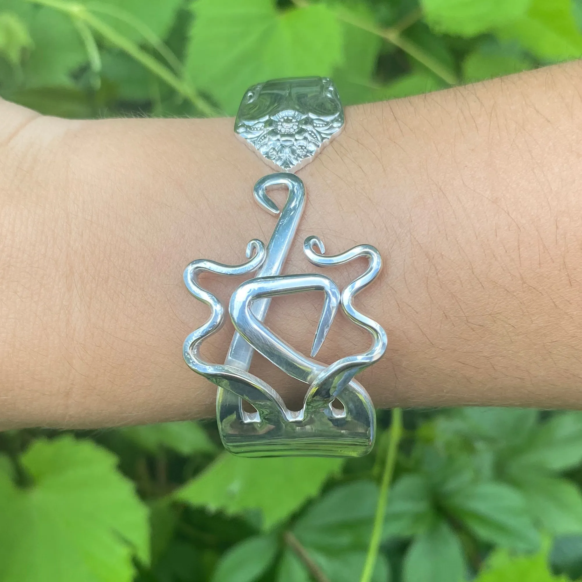 'Triangulation' Premium Fork Bracelet