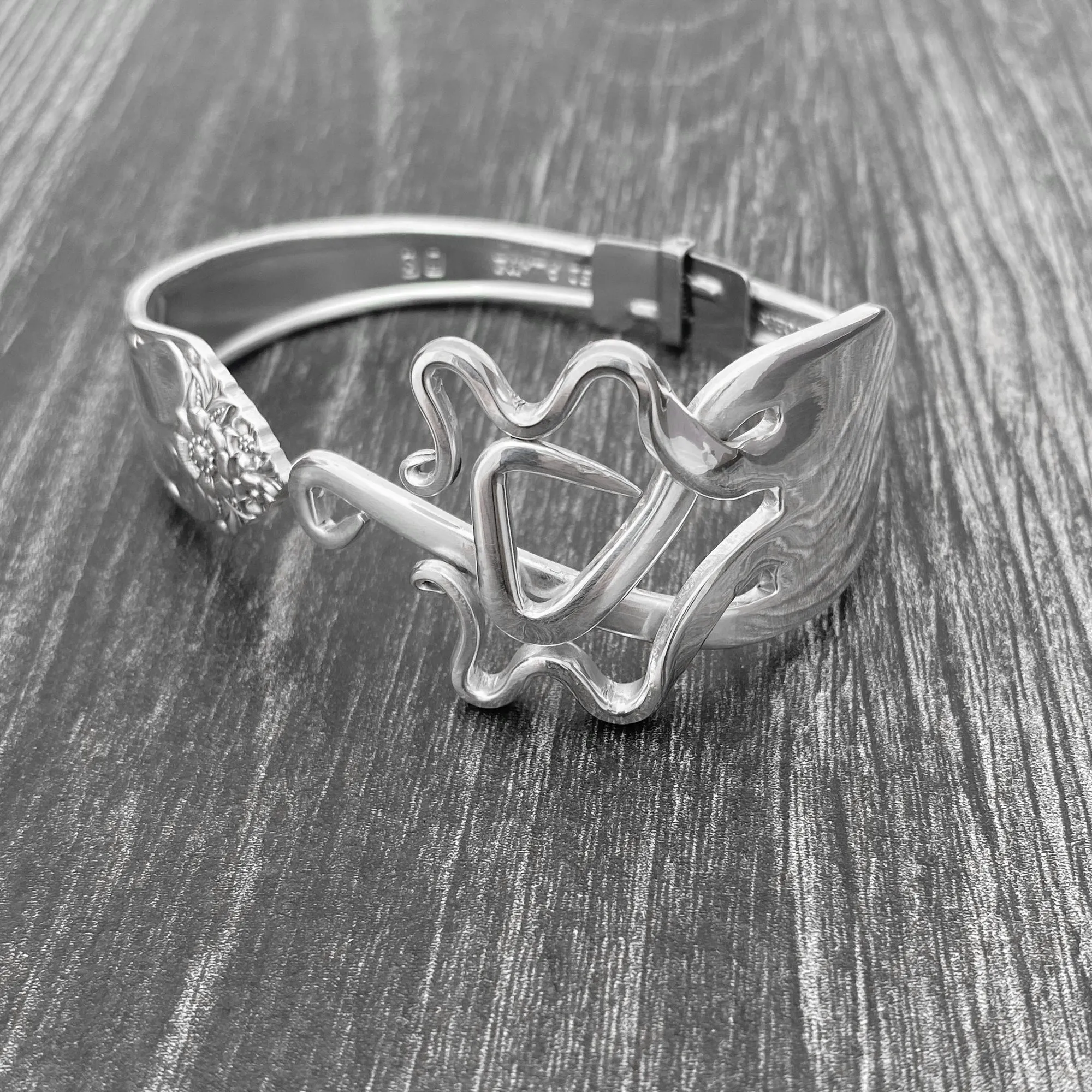 'Triangulation' Premium Fork Bracelet
