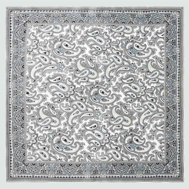 Tuch mit Paisley Muster