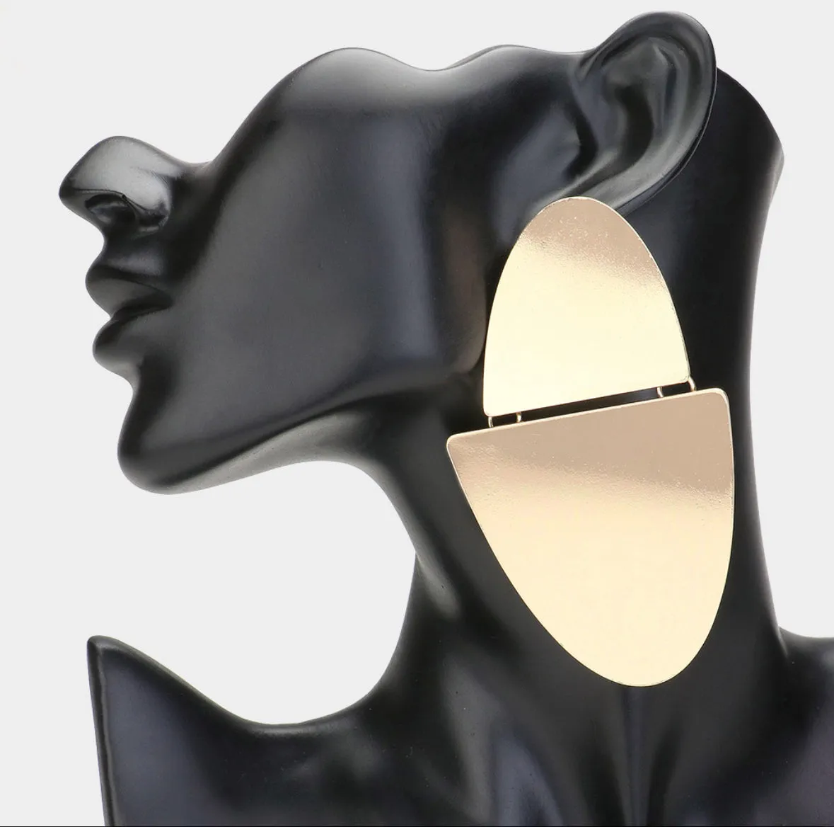 TYLA STATEMENT EARRINGS