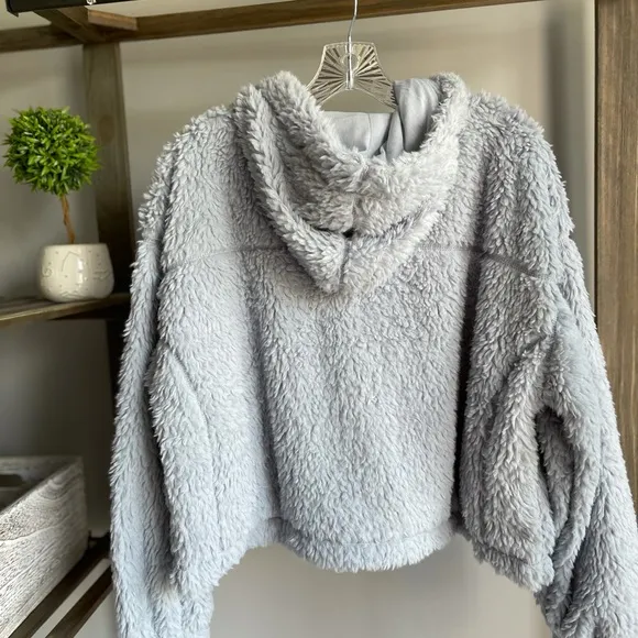 Urban Outfitters BDG Cropped Teddy Jacket