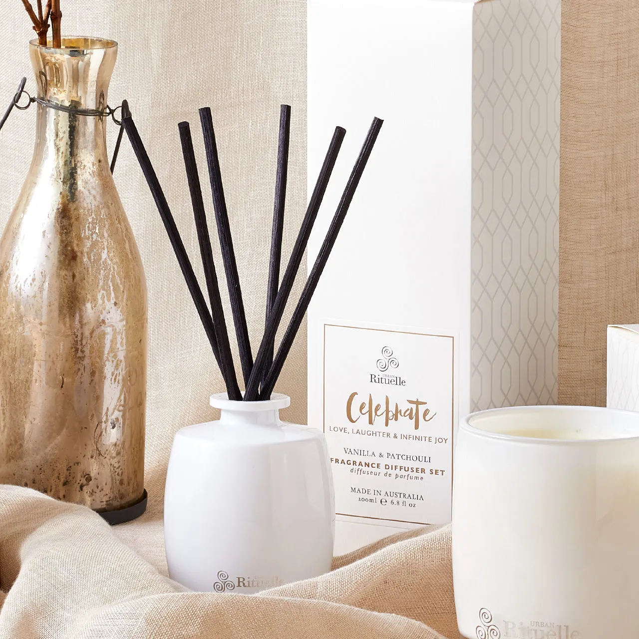 Urban Rituelle Scented Offerings Celebrate • Vanilla & Patchouli Fragrance Diffuser Set