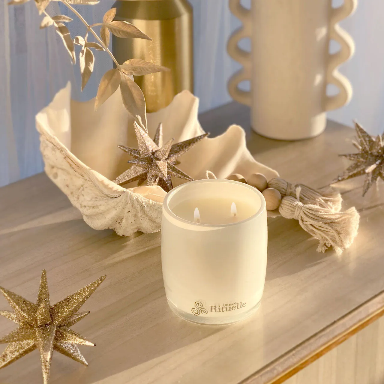 Urban Rituelle Summer Holiday Sea Salt & Lemon Myrtle Scented Soy Candle - 400gm