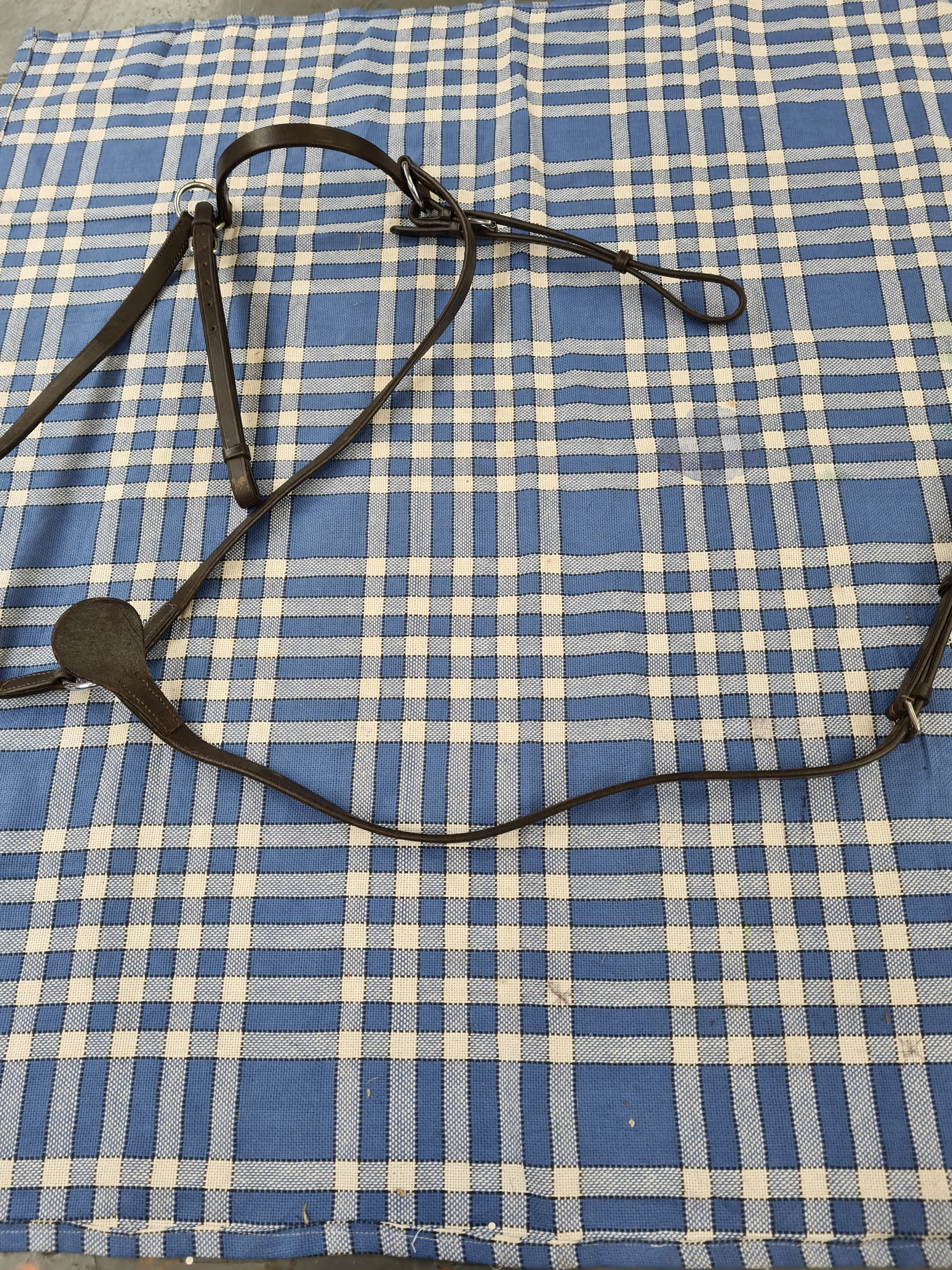 Used brown leather full size breastplate FREE POSTAGE🟢