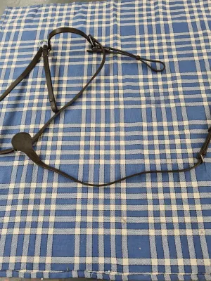 Used brown leather full size breastplate FREE POSTAGE🟢