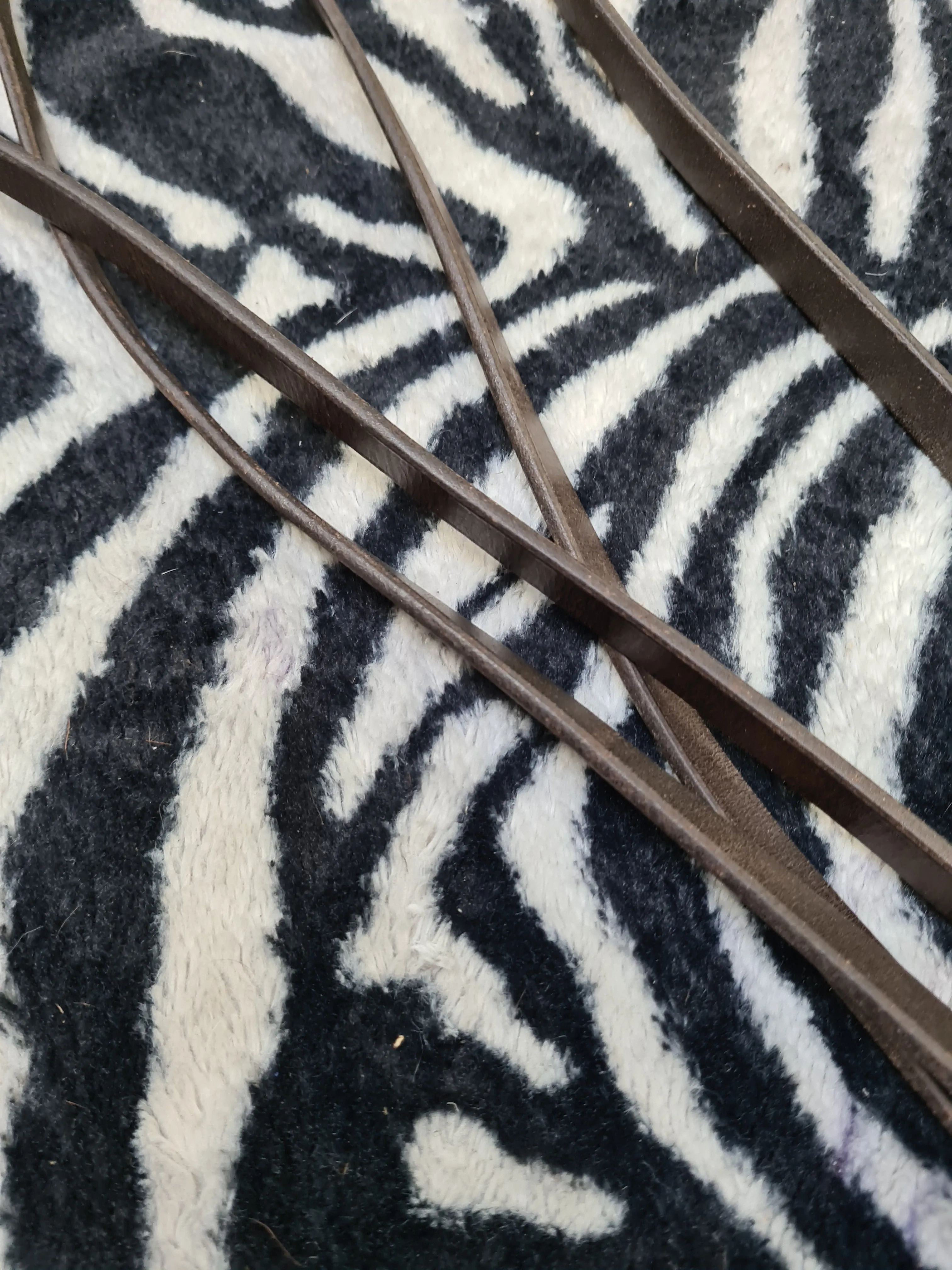 Used cob size brown leather reins FREE POSTAGE☆