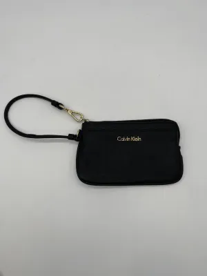 Wristlet By Calvin Klein  Size: Medium